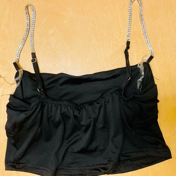 Crop top black size M NWT - Picture 2 of 4